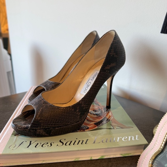 Jimmy Choo Snakeskin Peep-toe Pumps 37.5 - Picture 3 of 9